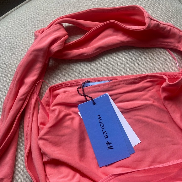 H&M x Mugler dress. - Picture 2 of 4